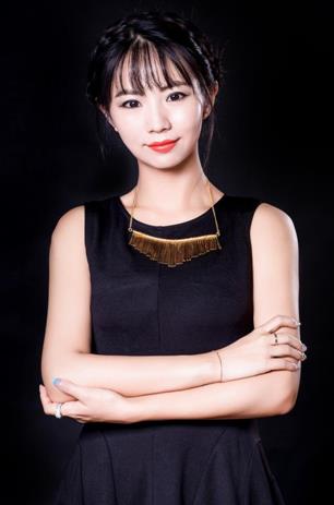 云南白药莫梦琳入选2018福布斯中国30岁以下