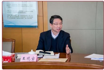陈宇剑,区委副书记,区委组织部部长,区委编委副主任王观宝出席会议