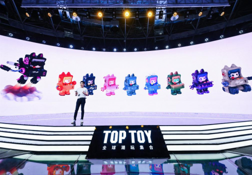 原创IP首发 全球潮玩集合店TOP TOY全方位打造潮玩宇宙
