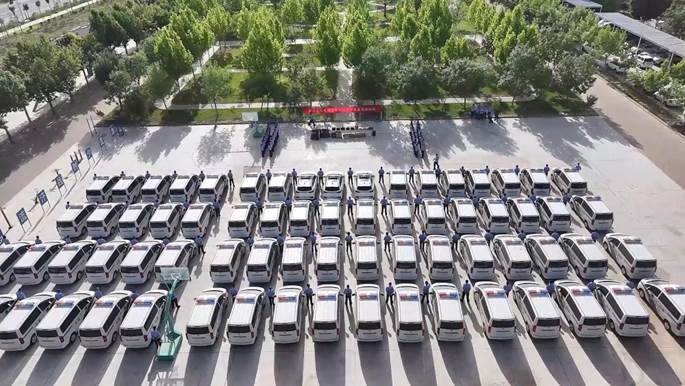 交车1