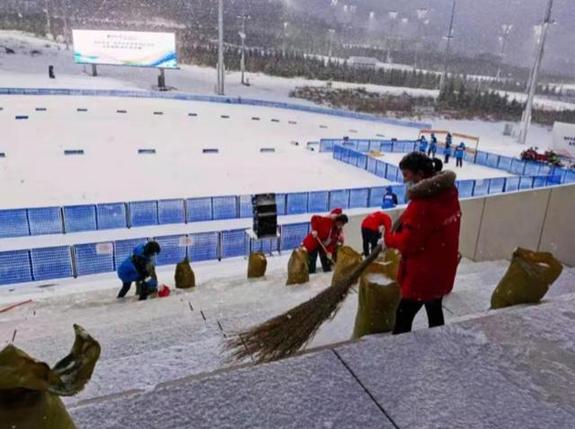 荣万家收到国家越野滑雪中心场馆感谢信