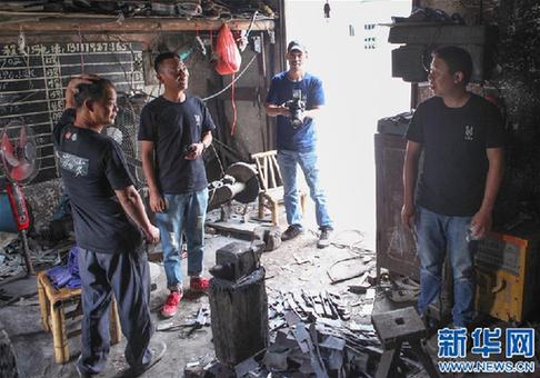 青年&ldquo;景漂&rdquo;:用镜头记录千年瓷都的工匠精神