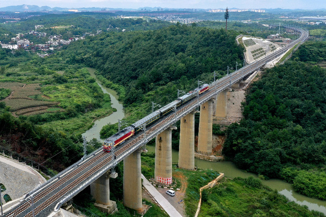 贵阳环线铁路闭环完成 新开通段开始联调联试