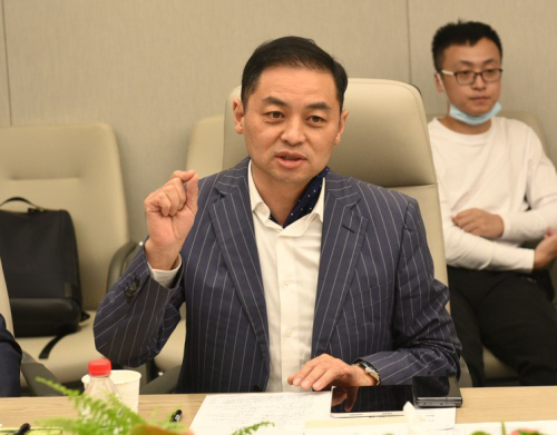 天九共享集团联席总裁徐浩然从点,线,面三个维度解读大共享经济促进可