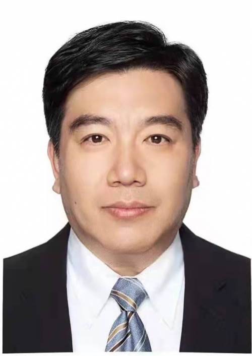 郑琪加快数字化转型推动建筑业高质量发展