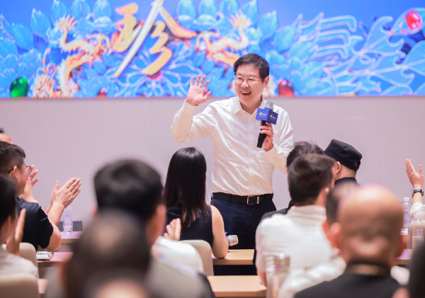 珍酒李渡吴向东以视频IP打造开启传统品牌与新时代的对话(图4)