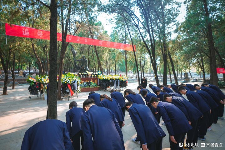 描碑致敬英雄，赓续红色血脉