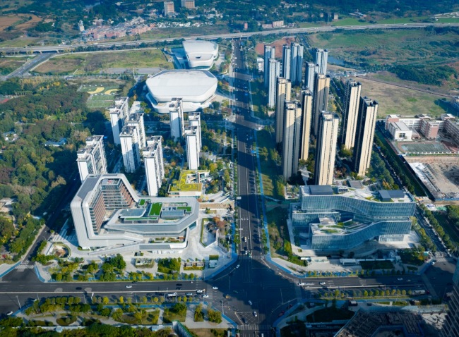 陆肖TOD鸟瞰实景。成都轨道集团供图